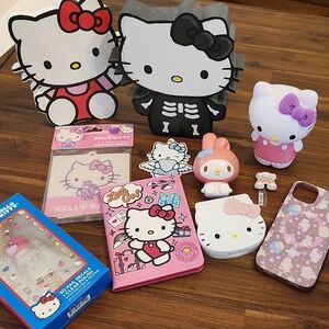 Hello Kitty Pink and White Phone & Assorted Accessories & Decor